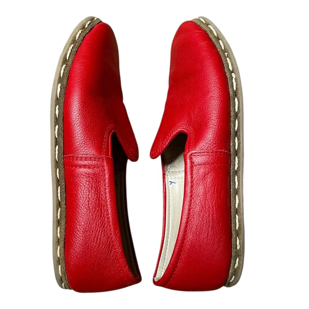 Sabah Felli Red Leather Slip-On Shoes Women’s Size 37 (US 6-6.5) Retail $210 - Picture 9 of 13